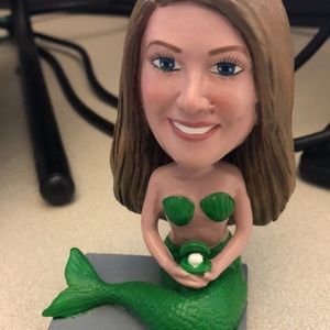 Meet your Posher, Lacye